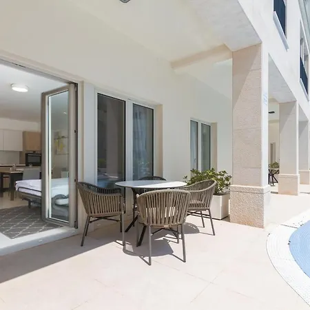 Garden Palace - Oleander Apartment *